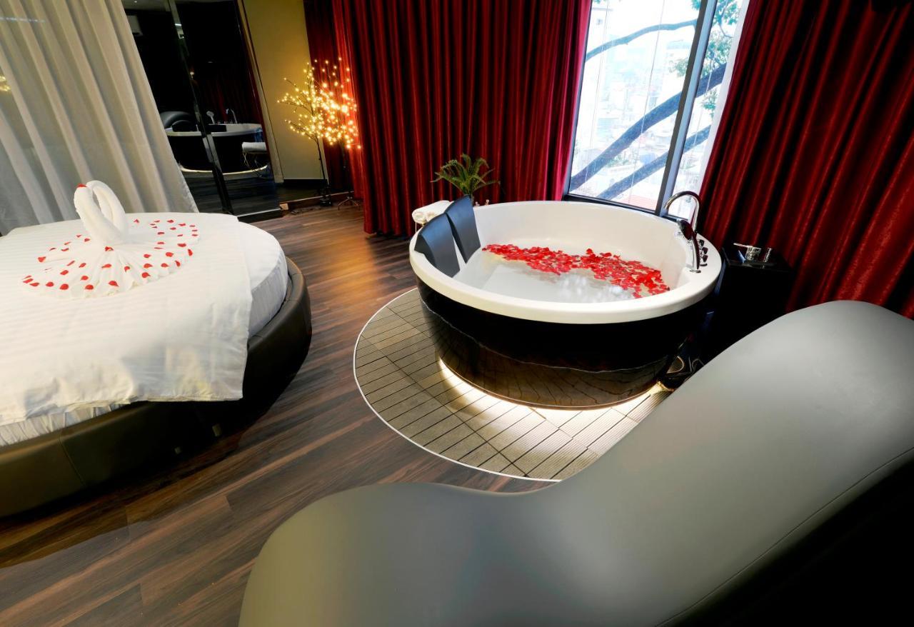 Bonita Signature Hotel Ho Chi Minh City Exterior photo