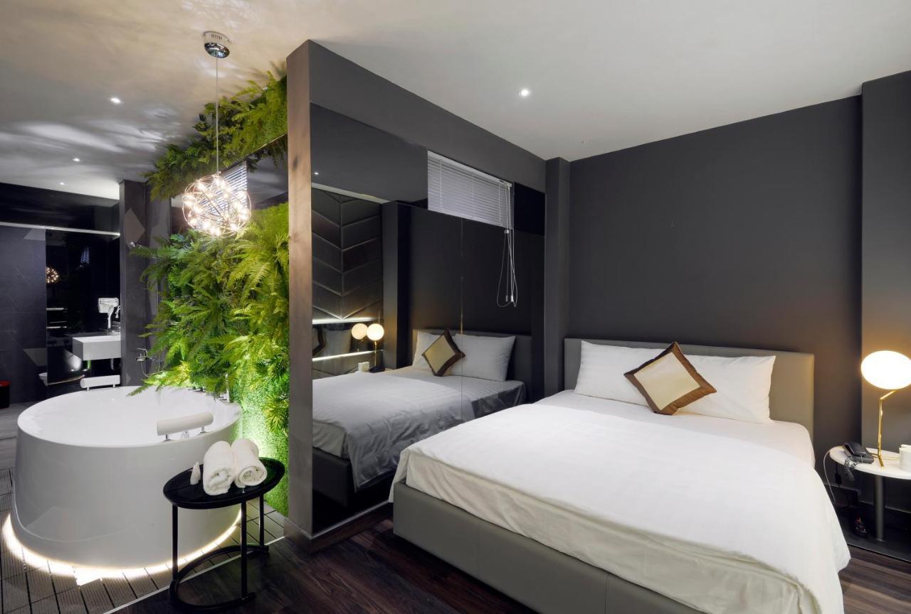 Bonita Signature Hotel Ho Chi Minh City Exterior photo